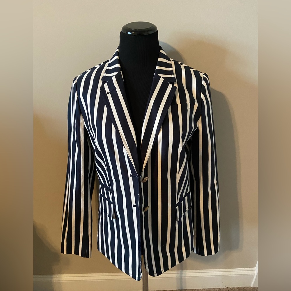 NWT banana republic - Black And White Stripes - Gorgeous!